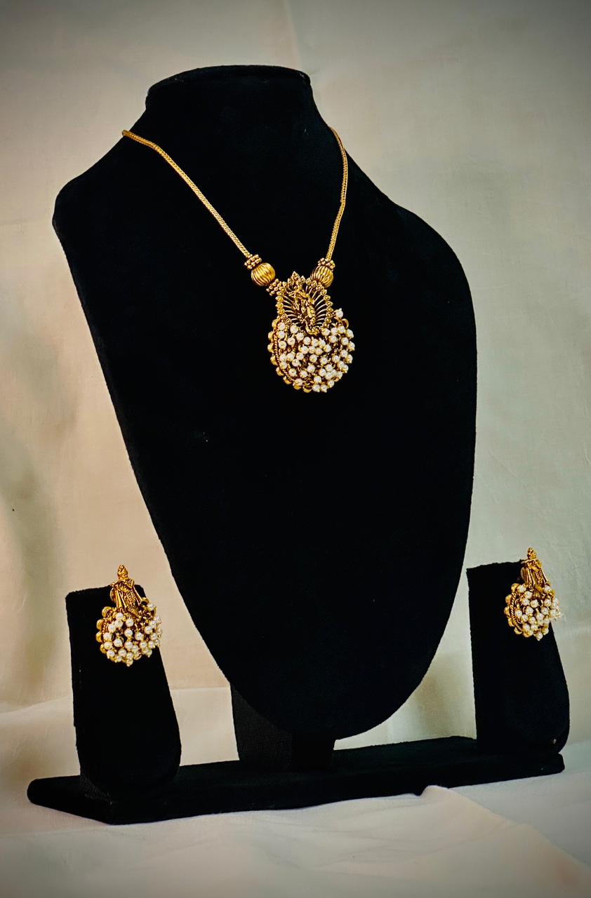 Krishna Pearl Elegance Set/ KC1112